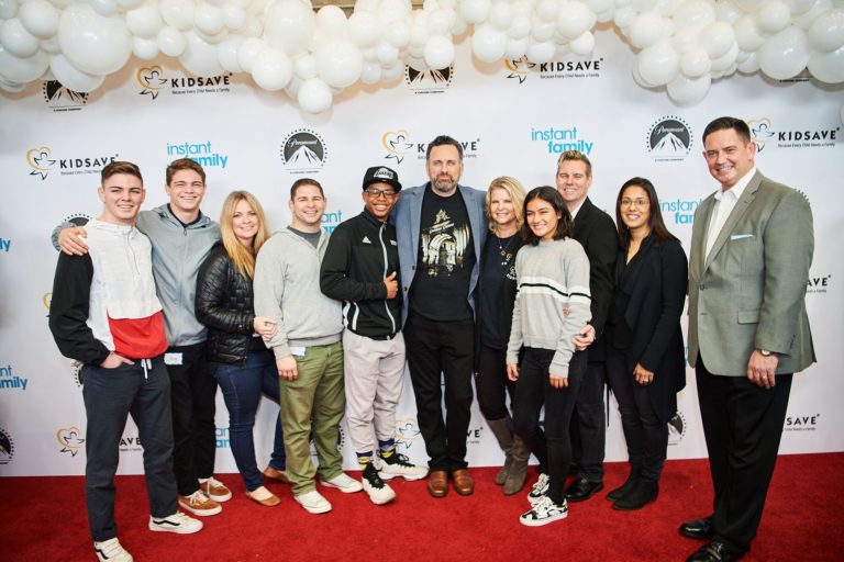 Instant store family premiere