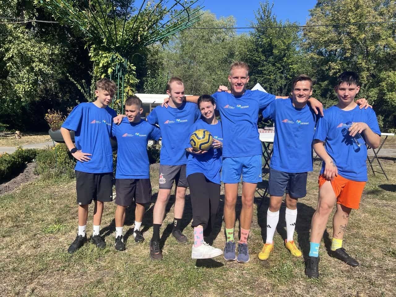 KIDSAVE-UKRAINE-CORPORATE-MENTORING-SOCCER-photo_2024-10-10 22.12.36